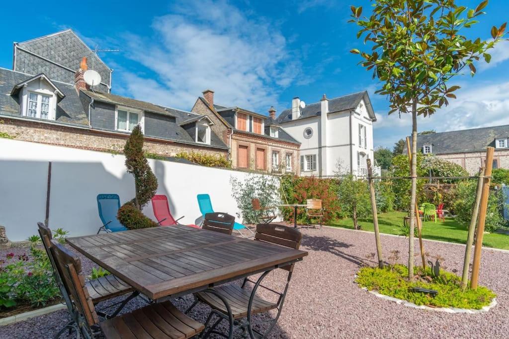 Gite Le Doris Avec Place De Stationnement Privee Incluse Etretat Exterior photo